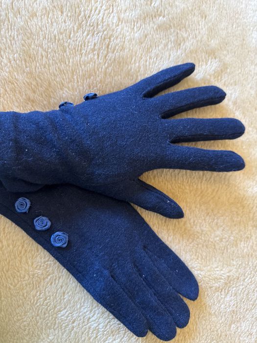 Luvas de senhora novas