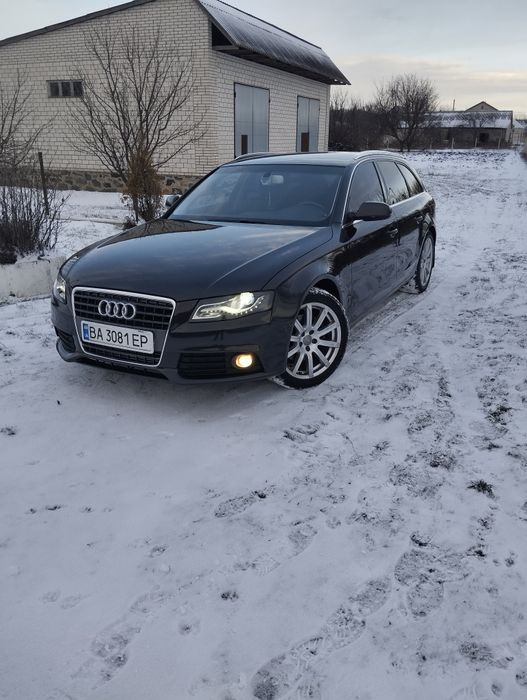Audi A4 B8 8K 2010року
