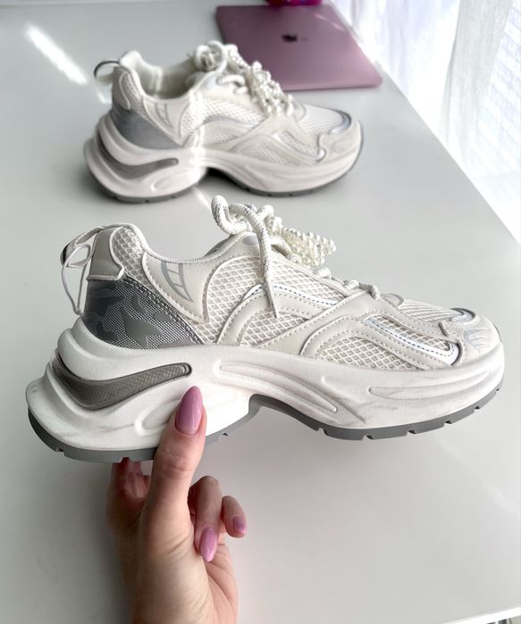 Buty sportowe r.39