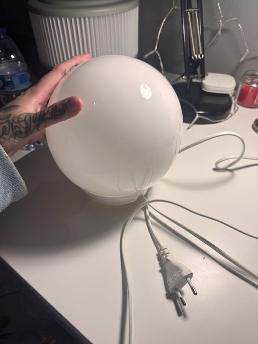 Candeeiro de mesa branco