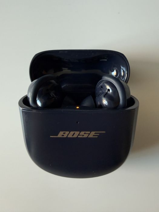 Навушники з шумодавом Bose QuietComfort Earbuds II