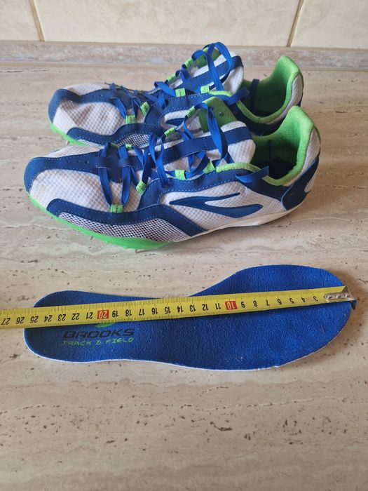 Buty lekkoatletyczne Brooks r 41