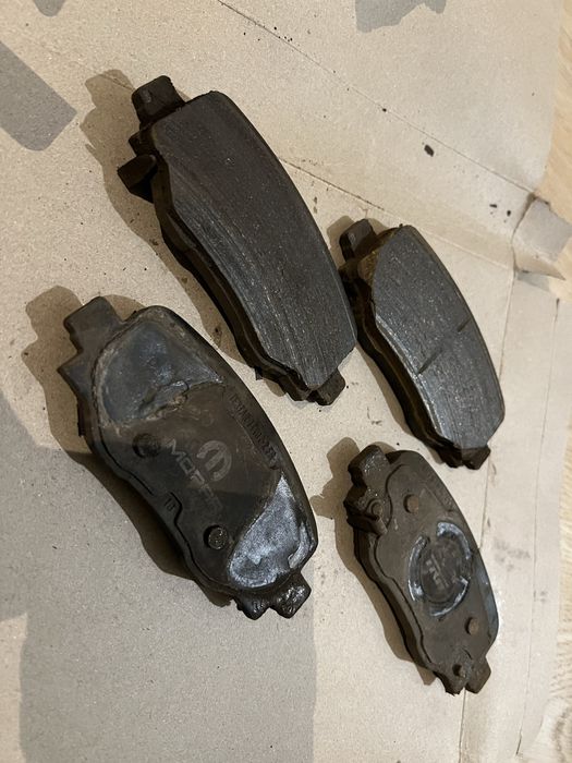 Гальмівні диски та колодки БУ Jeep Renegade