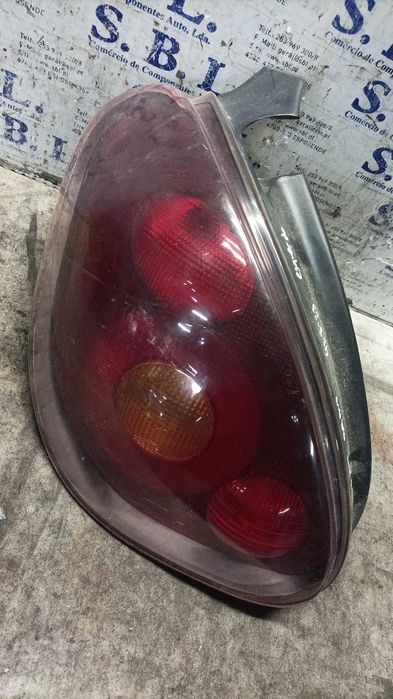 Farolim esquerdo FIAT Bravo I (182_)