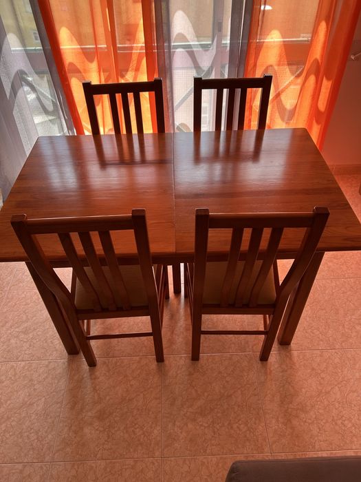 Vendo mesa de sala extensilvel