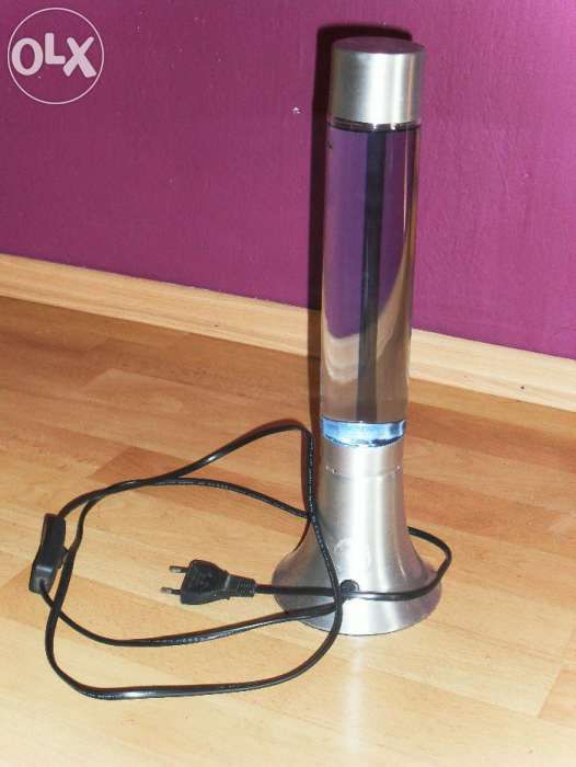 Lampka ozdobna do pokoju.