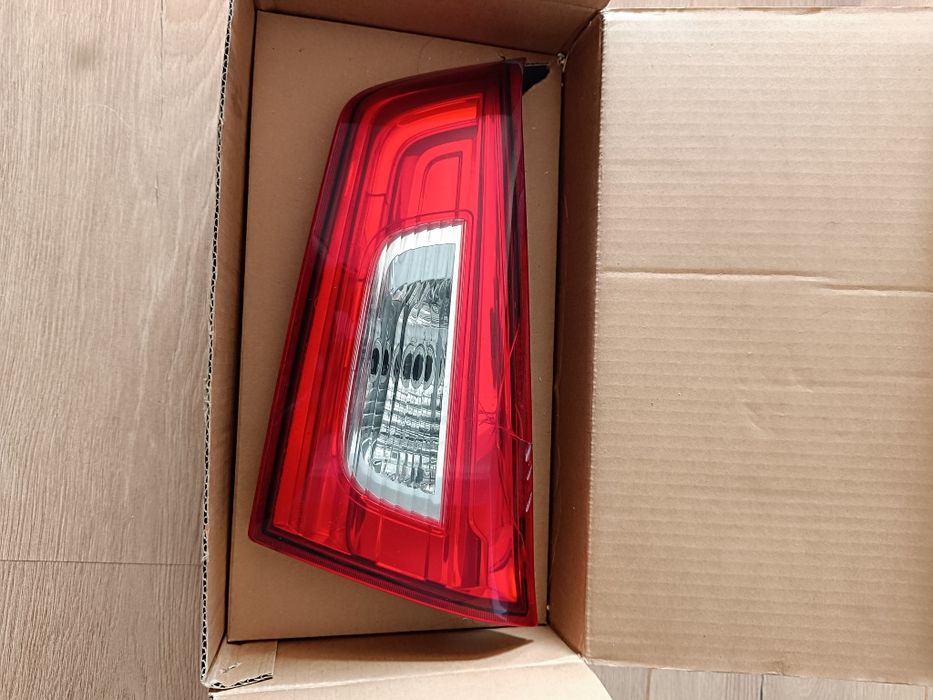 Farolim traseiro direito Mitsubishi ASX 2011