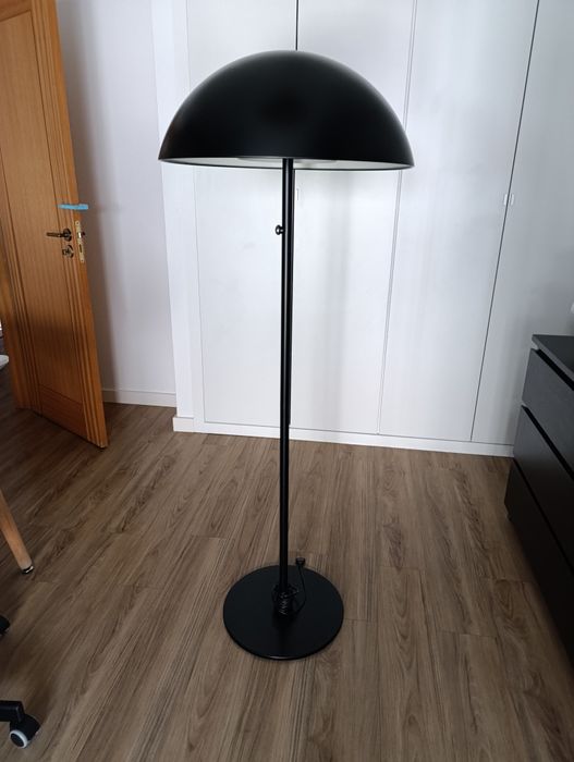 Candeeiros, chão e teto