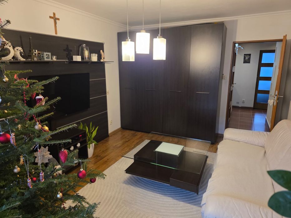 Sprzedam 2-pokojowe, umeblowane mieszkanie 44,3 m² , 2 piętro