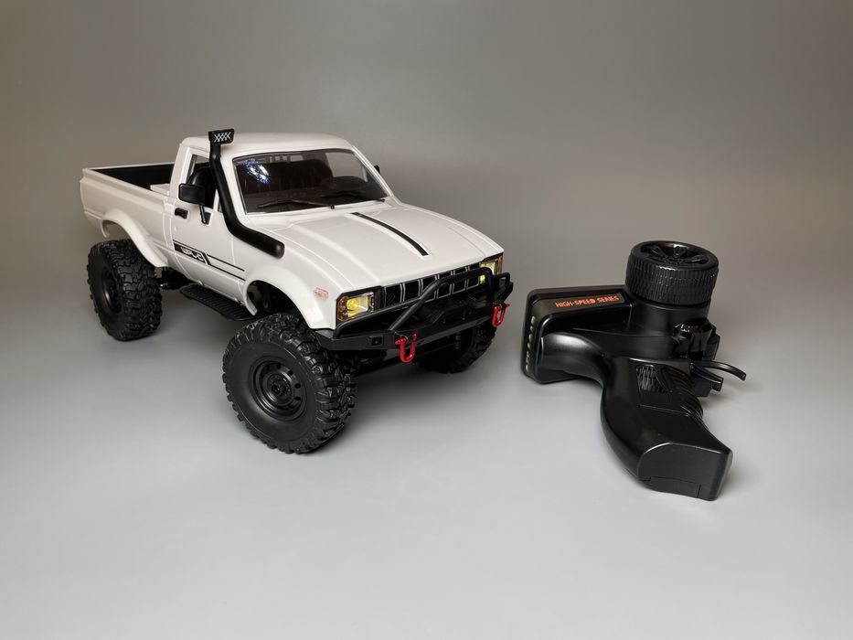 Радиоуправляемая машинка на радиоуправлении на радіокеруванні Джип