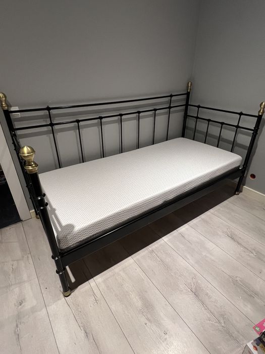 Łóżko metalowe czarne Tromsnes Ikea 200/90 cm