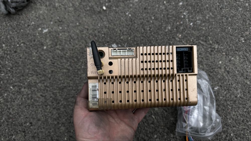 Магнотола android auto Swat