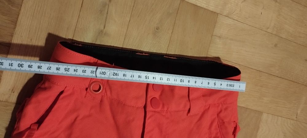 Spodnie narciarskie snowboardowe na śnieg i sanki