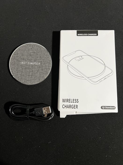 Nowa Ładowarka Indukcyjna Wireless Charger Qi Fast Charger (Elegancki Materiał)