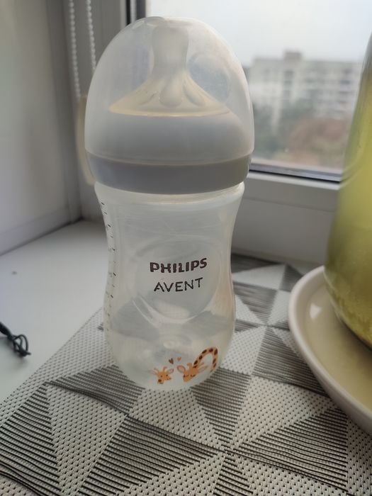 Бутылочка philips avent natural