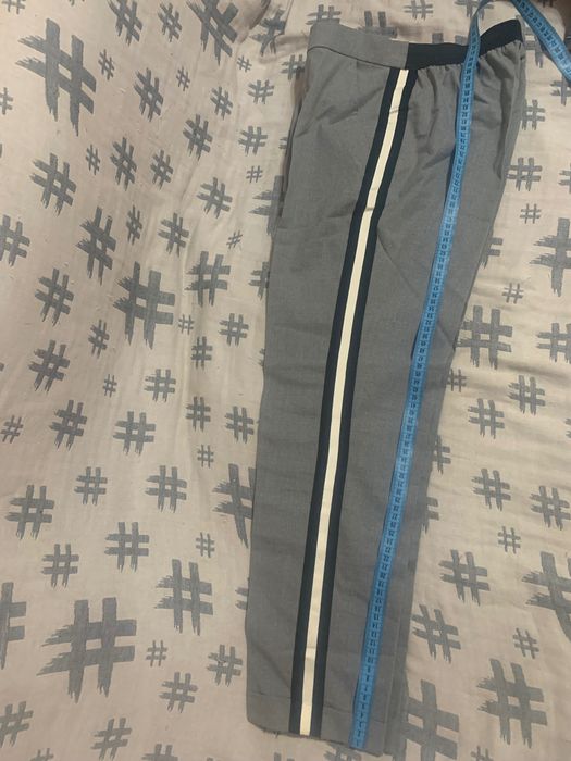 Стильные брюки для девушек