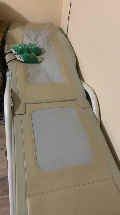 Масажне ліжко CERAGEM в ідеальному стані