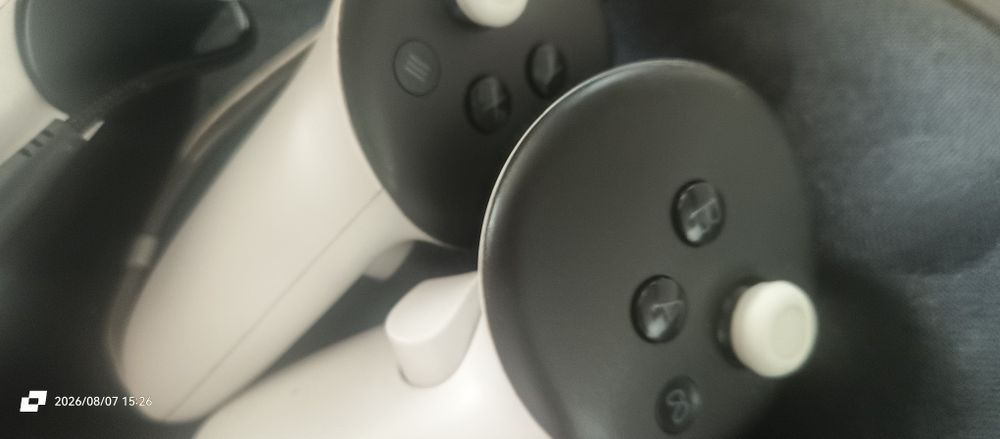 Oculus Quest 3 512 + Bobo VR i 3 baterie