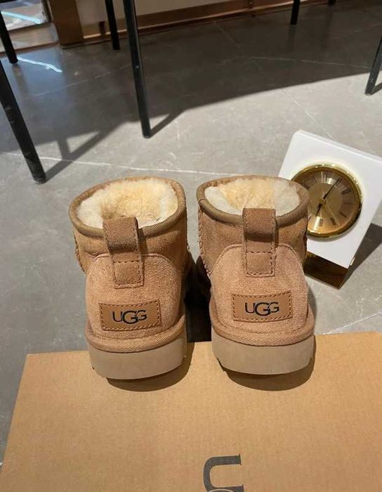 UGG_Classi_Ultra_Mini_Boot_Chestnut R.38