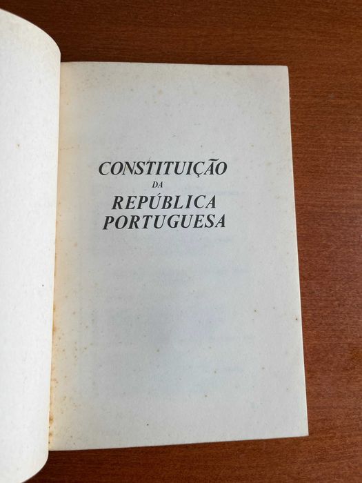 Constituição da República Portuguesa - 1976