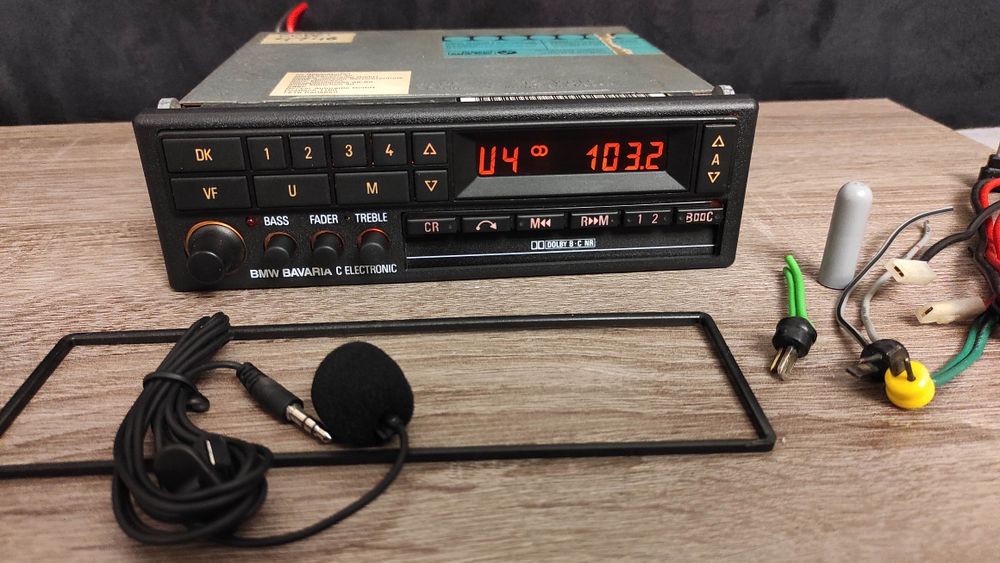 radio BMW BAVARIA C electronic Z3 E34 E36 E31 E30 E32 E28 Z1 Z2 E21 E27 24 BLUETOOTH