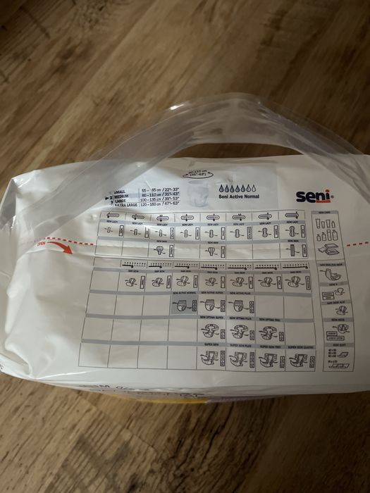 Pieluchomajtki Seni Active Normal nowe, rozm. M, 10 szt + 2 szt gratis