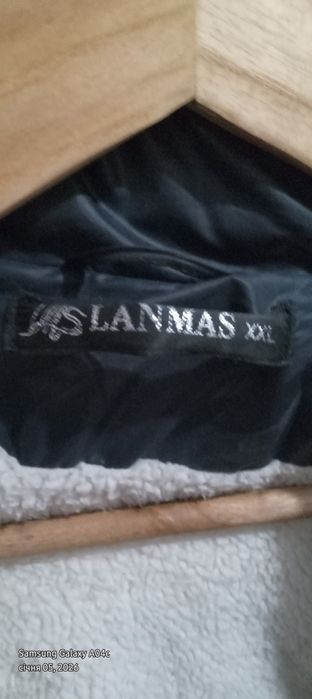 Зимова куртка  б/у