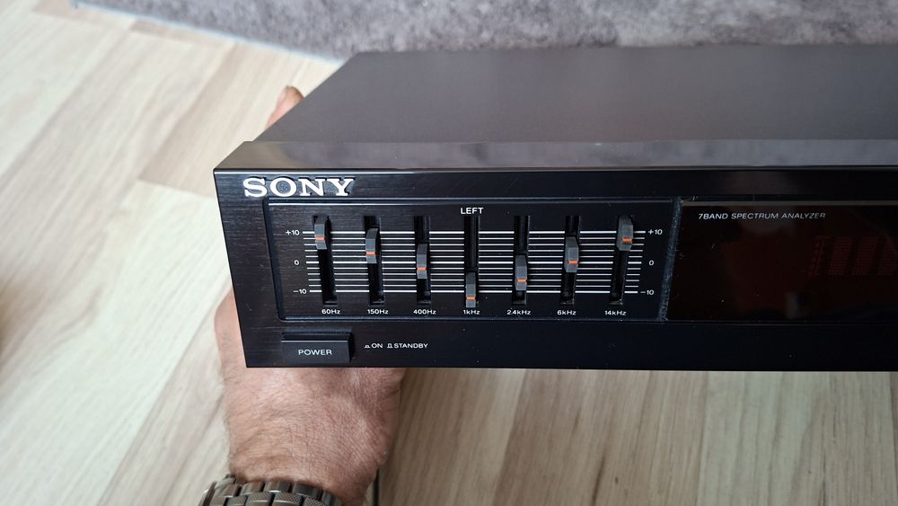Korektor Sony SEQ-411