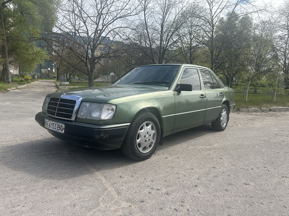 Mercedes Benz E W124