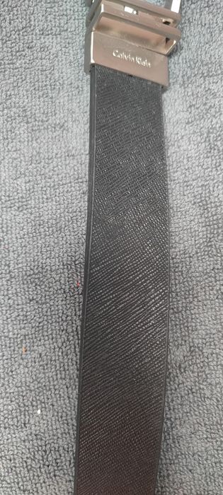 Pasen Calvin Klein r. 38