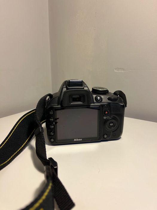 Nikon D3100 + Objetiva + Acessórios