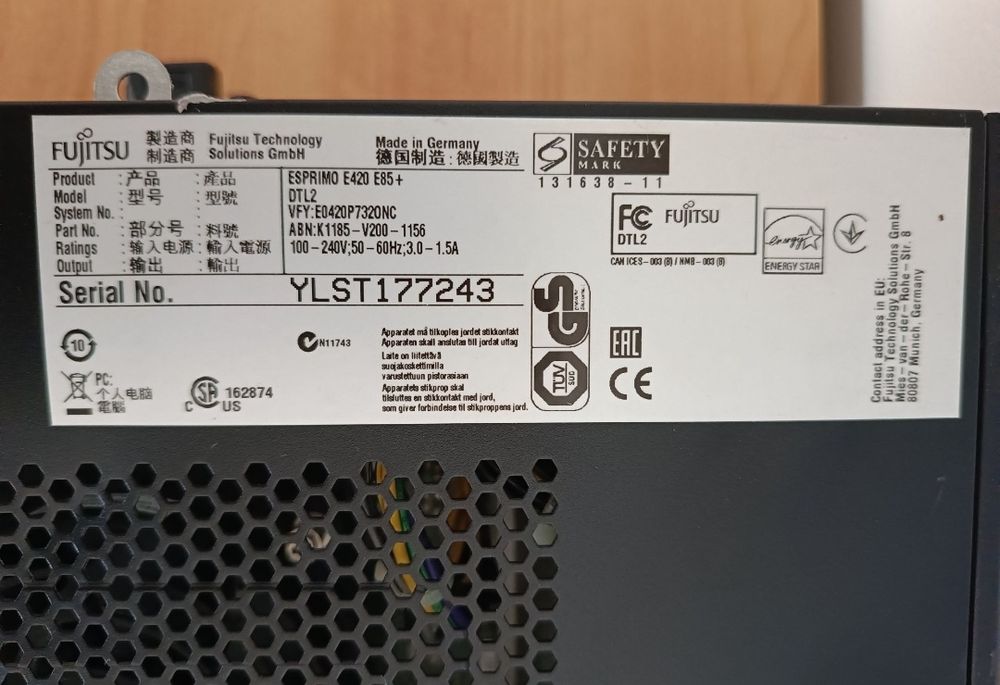 Komputer stacjonarny PC Fujitsu Esprimo E420 monitor gratis Intel Core i3 (3,7 GHz) | 4 GB RAM | Dysk HDD | Klawiatura i Mysz Gratis!