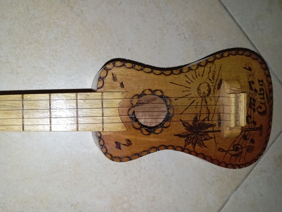 Peça decorativa da Ilha de Cuba antiga