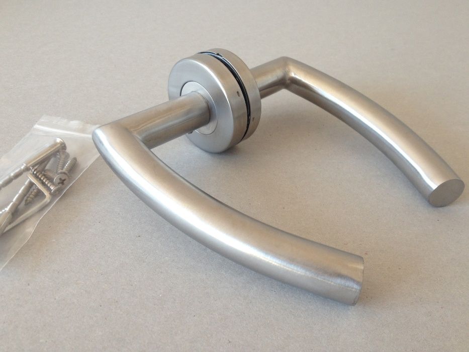 klamka do drzwi wewnętrznych PORTO stal nierdzewna + szyld