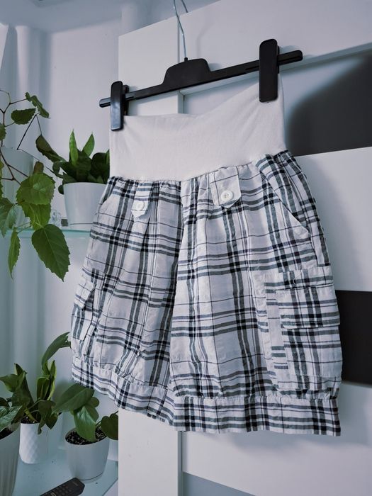 Szorty S spodnico spodenki szare krata damskie bojówki kratka białe