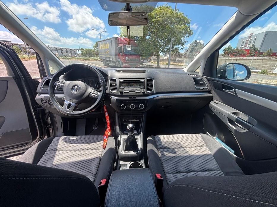 VW Sharan