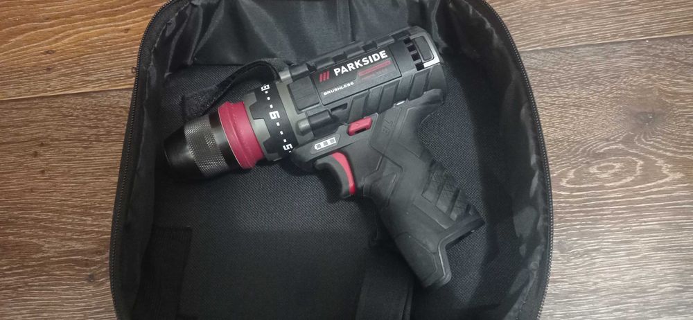 Wkrętarka parkside performance + etui