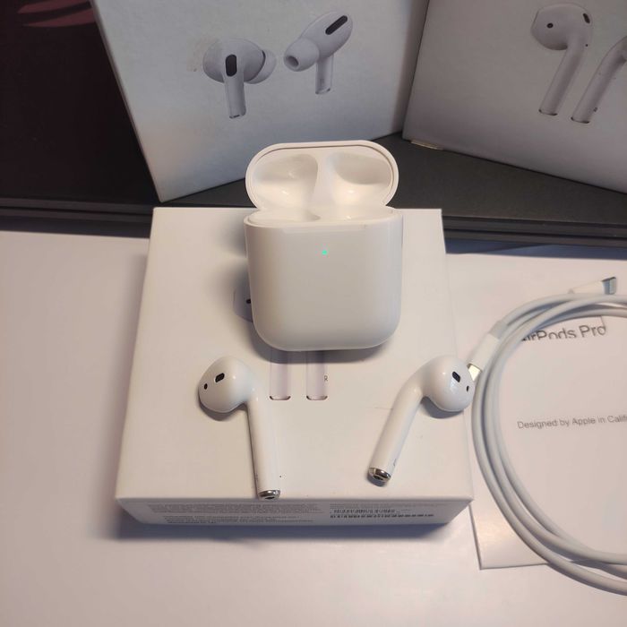 Навушники Airpods