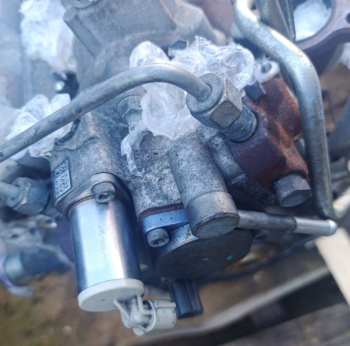 Toyota Avensis t27 2.0 d- 4d Corolla Verso тнвд 22100-0r040. Топливный