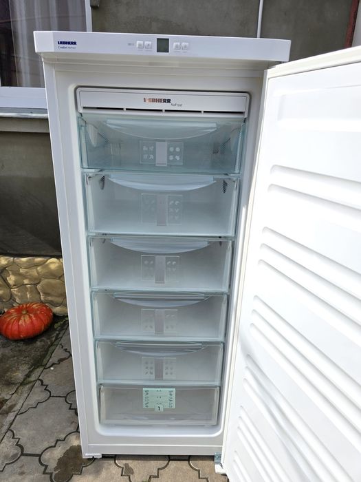 Морозильна камера  Liebherr GN 2323 No Frost  з Німеччини