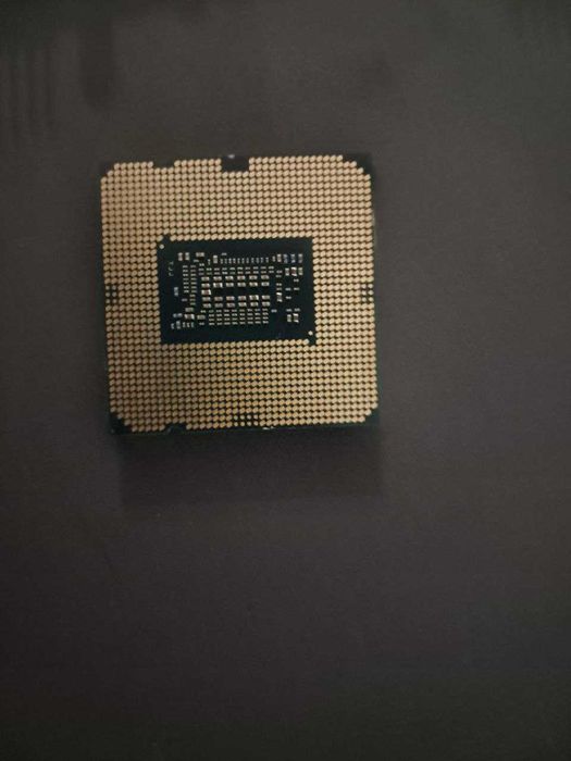 Материнська плата Gigabyte H470M K + Процесор INTEL Core™ i3 10105F