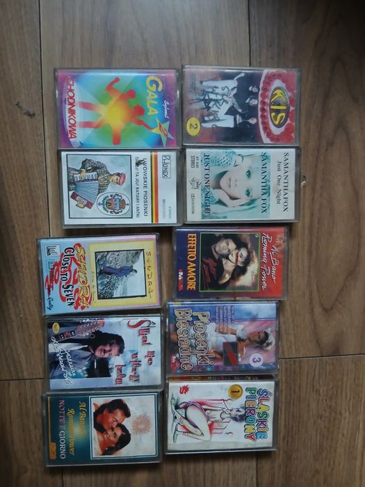 Sprzedam kasety  do radia