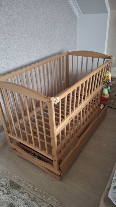 Дитяче ліжко ящиком Twins Еліт від українського виробника гармонійно в