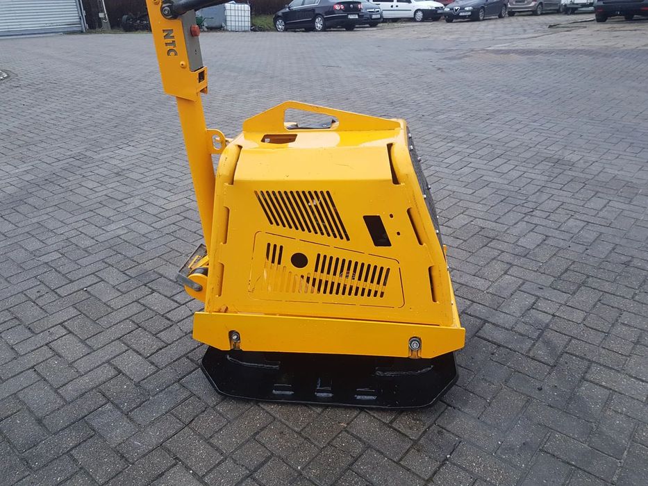 HMF  zageszczarka 500 kg ,