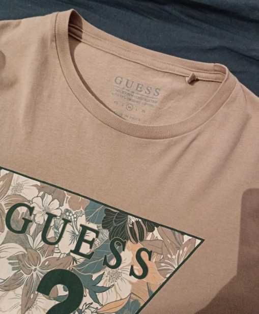 T-Shirt GUESS bege