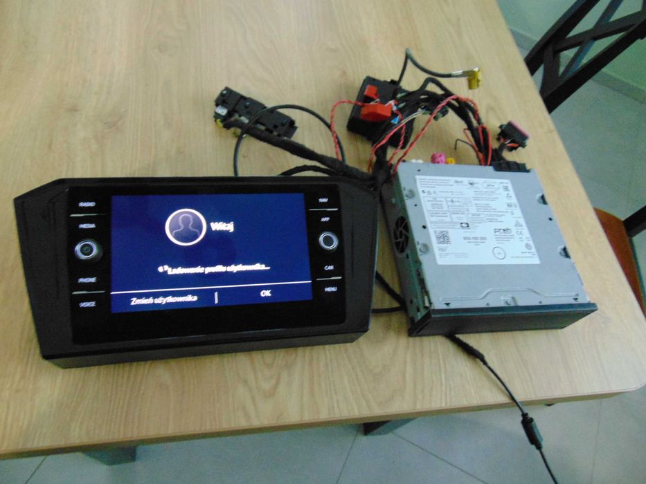 radio wyświetlacz ramka mib 3 CAR PLAY  vw  passat b8 lift arteon lift