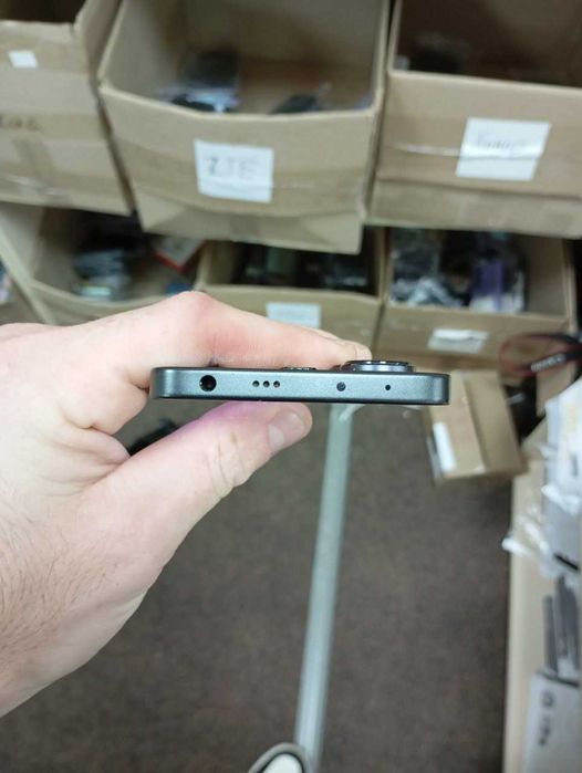 Смартфон Xiaomi Redmi note 13 6/128гб с NFC