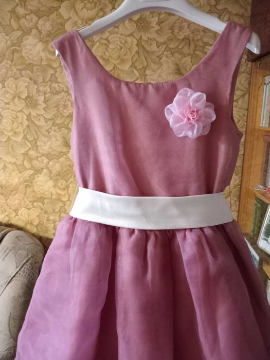 Нарядные платья .