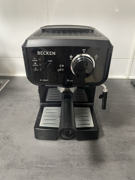 Maquina de café Becken com vaporizador