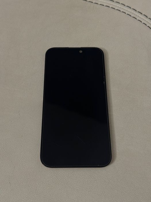 Wyświetlacz zamiennik do IPhone 15 Pro (USZKODZONY ALE SPRAWNY)